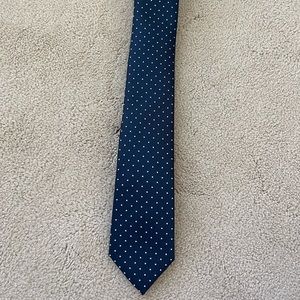 John Henric Tie